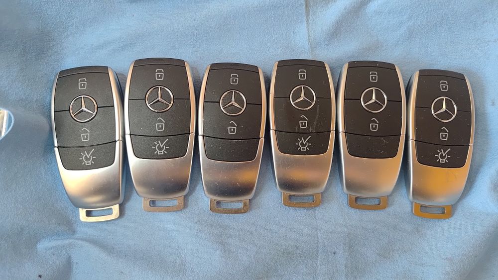 Оригинални автомобилни ключове Audi Bmw Hyundai Kia Mercedes Opel VW