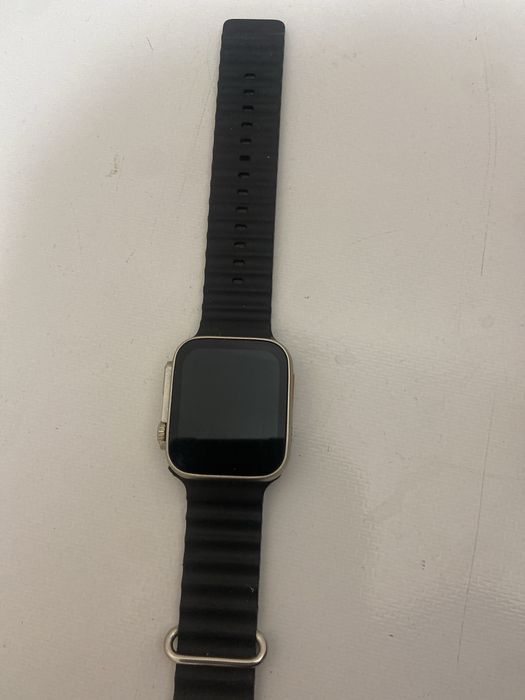 Продам часы нету зарядки