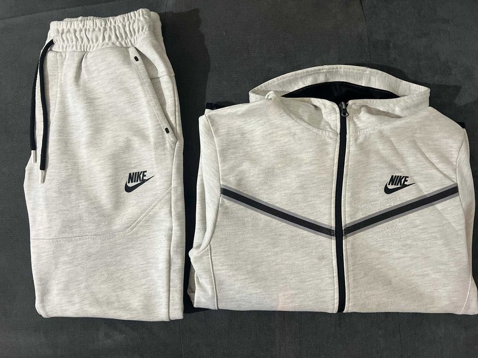 Nike tech fleece
