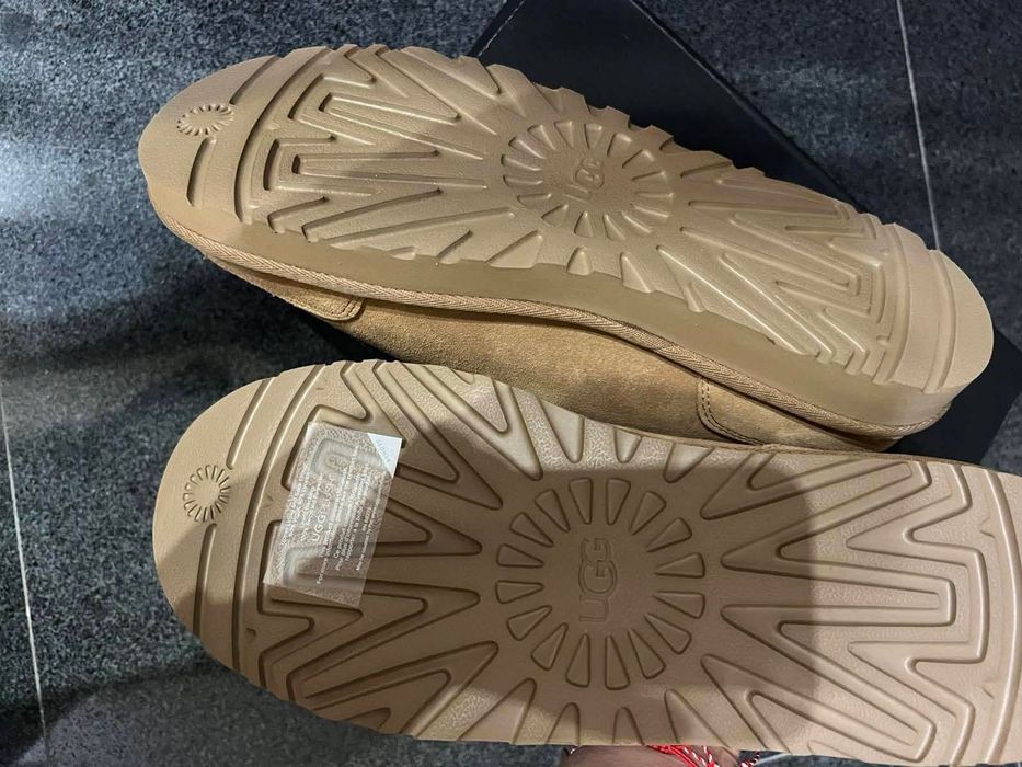 Страхотни мъжки пантофи UGG