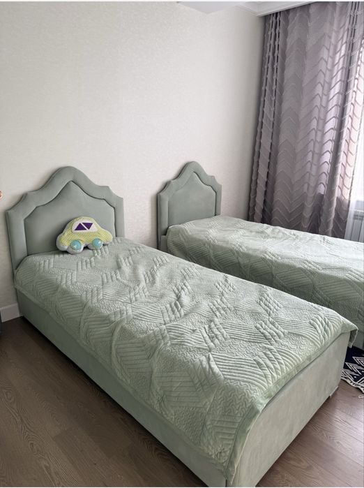 Подростковая кровать 90*200 - 2 шт