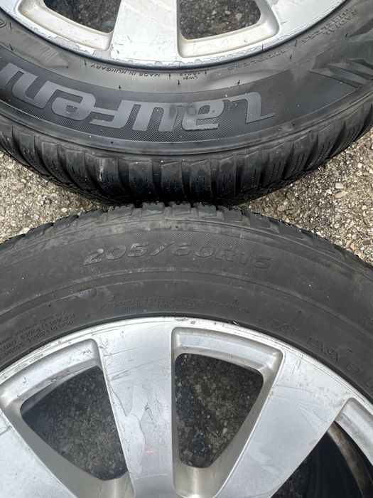 Vand jante cu cauciucuri  mercedes R16