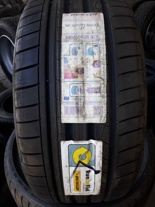 2 Нови летни гуми R20 255/30 Dunlop SP Sport Maxx GT * 92Y Run-Flat