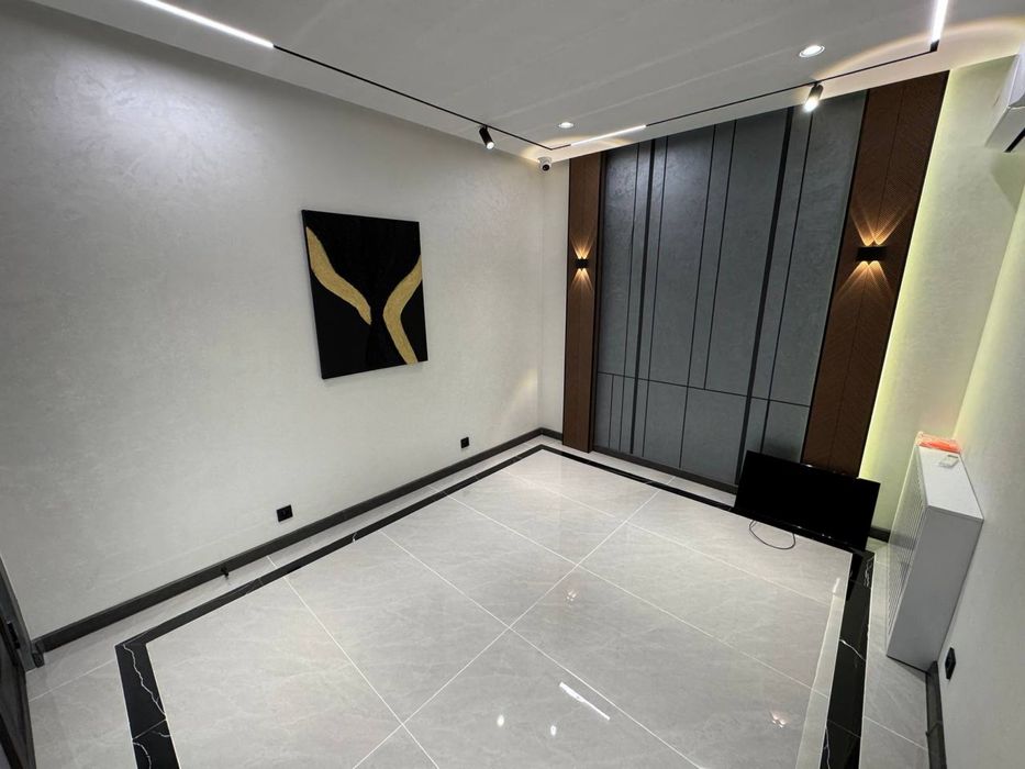 Айбек Шохмедцентр | 95кв - нежилое помещение Продажа