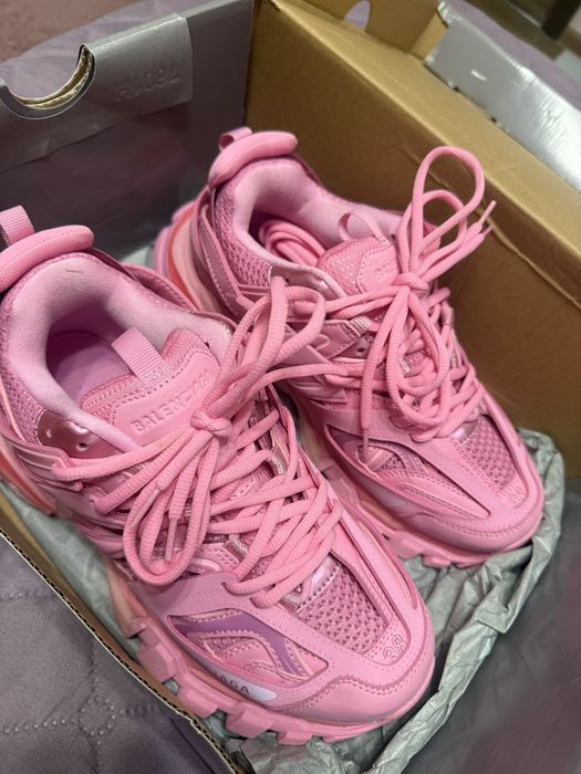 balenciaga track розови 38 39 номер