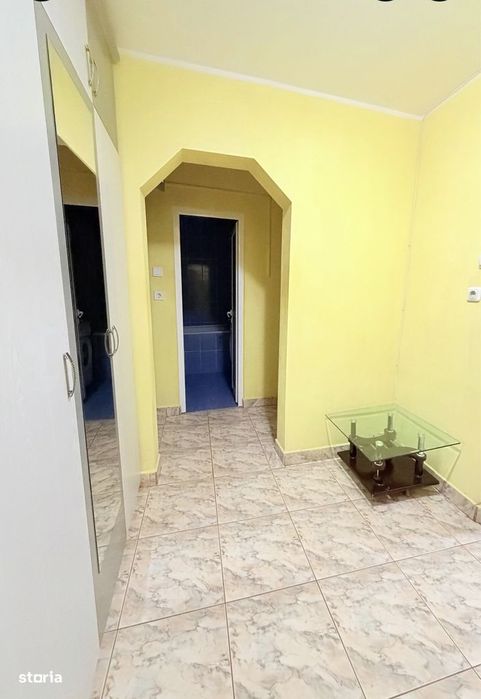 Apartament 2 camere decomandat, et. 3 - Ale. Zorilor