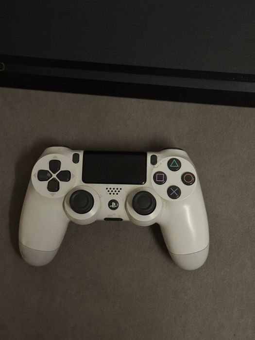 SONY Playstation 4 Slim
