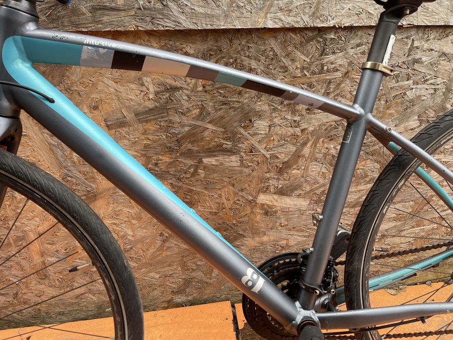 Bicicleta intuitive 13 frane pe disc hidraulice roti 28” cadru aluminiu