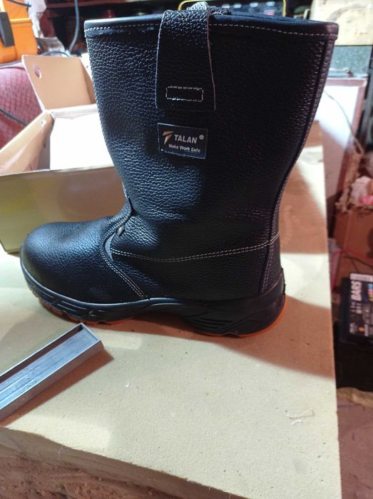 продам сапоги 44 размер