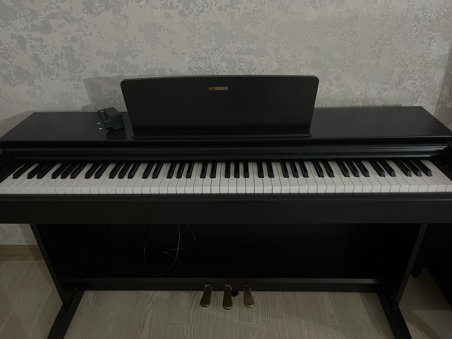 Пианино Yamaha электронное