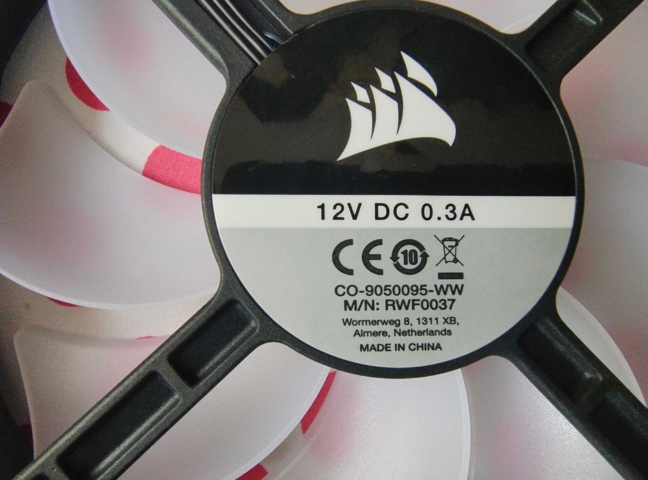 Cooler, ventilator Corsair iCUE SP120 RGB ELITE 120mm si 140mm.