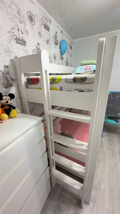 Продам детский уголок