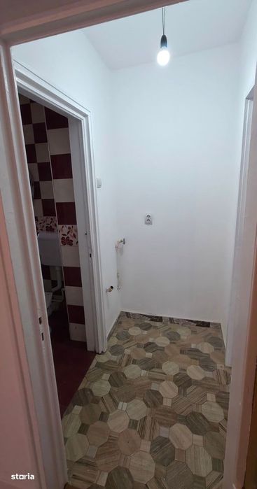 2 camere semidecomandat zona Garii