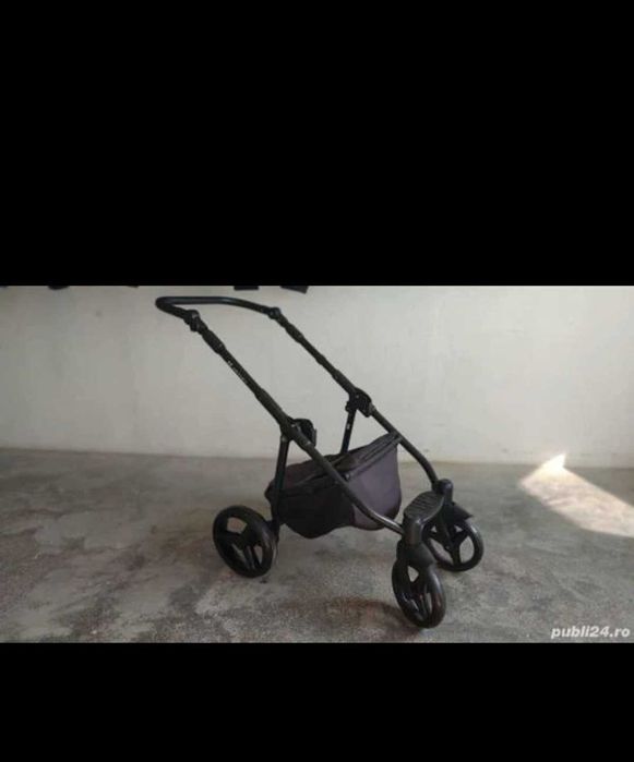 Carucior copil mic cu 3 componente