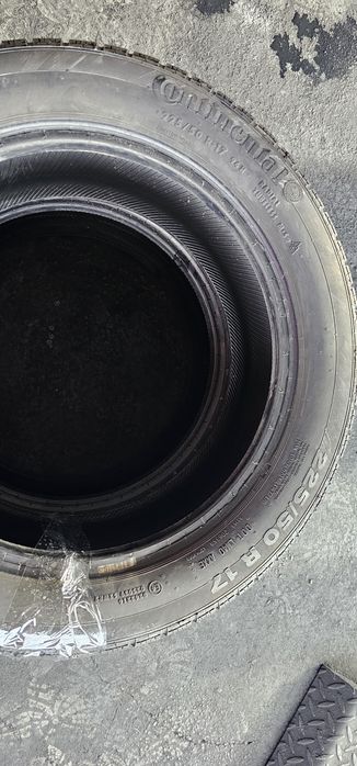 225 50 R 17 Continental iarna