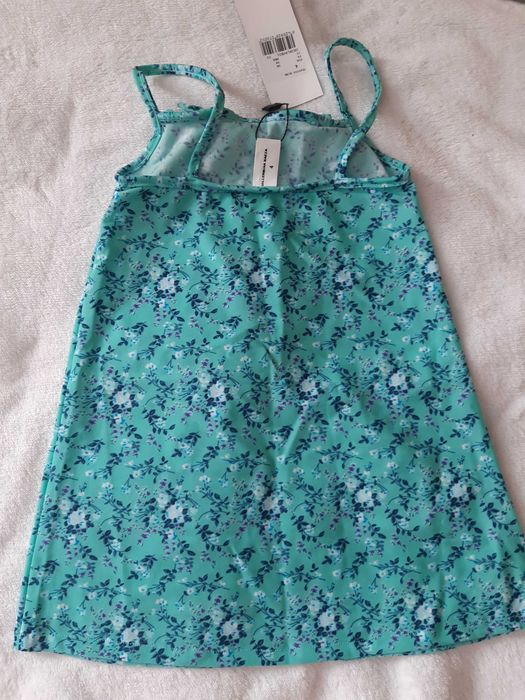 Нов цял бански и рокля за плаж