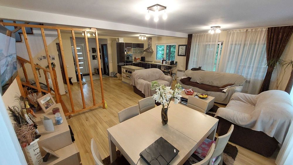 Inchiriere Casa P+ M, zona Serbanesti