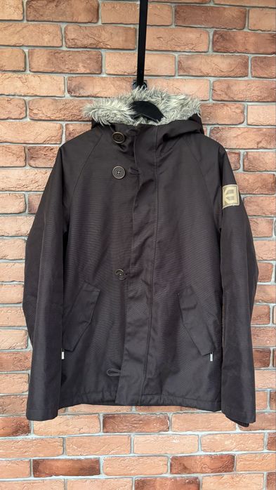 Куртка зимняя MAKIA