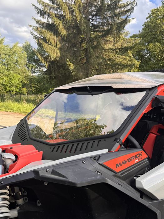 TR челно стъкло за утв Maverick x3