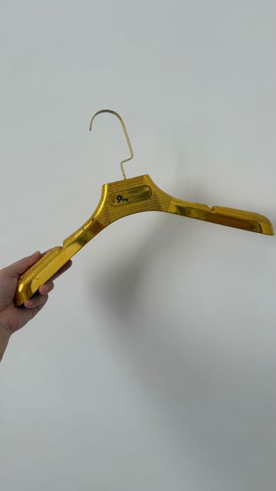 Буу вешалка 500тг