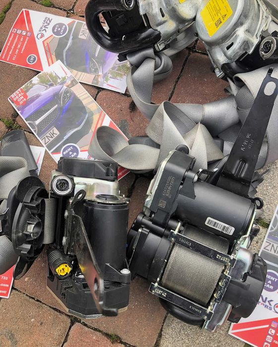 set centuri negru / gri VW / Audi a4 a3 a8 golf VII VI touran passat