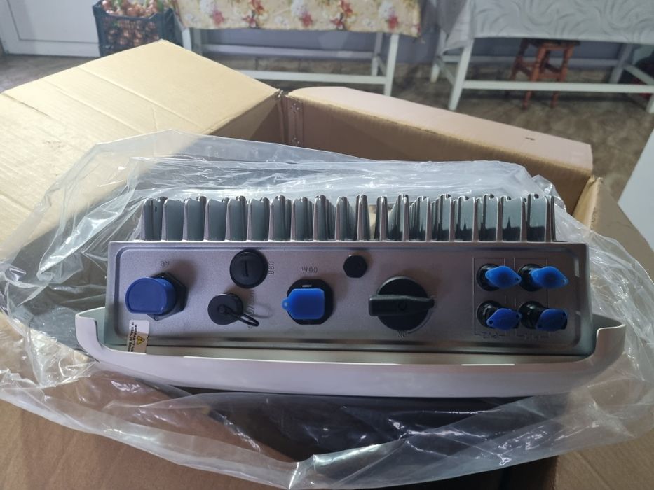 Vand inverter panouri solare.