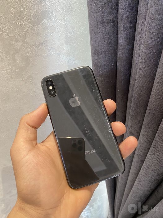 Iphone x         .