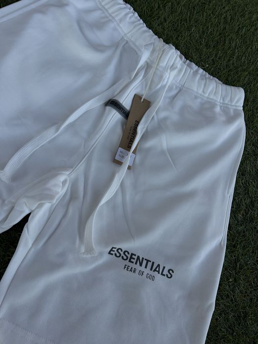 REDUCERE Pantaloni scurti // ESSENTIALS \\ Fear of God / Premium