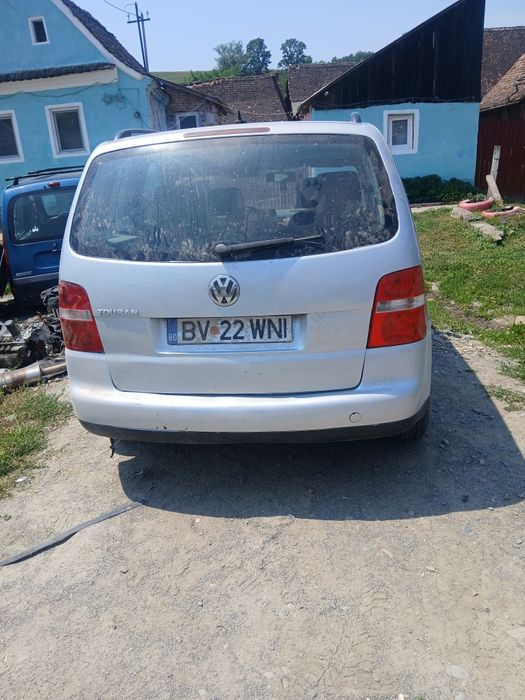 VOLKSWAGEN Touran 2005 — imagine 4