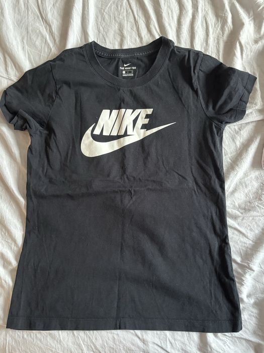 Тениски nike.