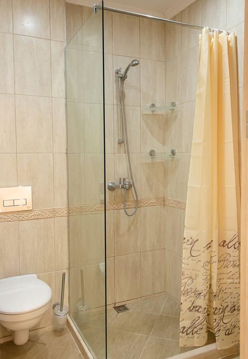 Дава се под наем Тристаен апартамент в Варна, Аспарухово - 100 кв.м за 900 € - Снимка #6