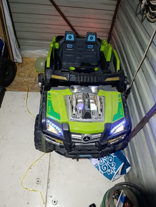 Продам детский машинка