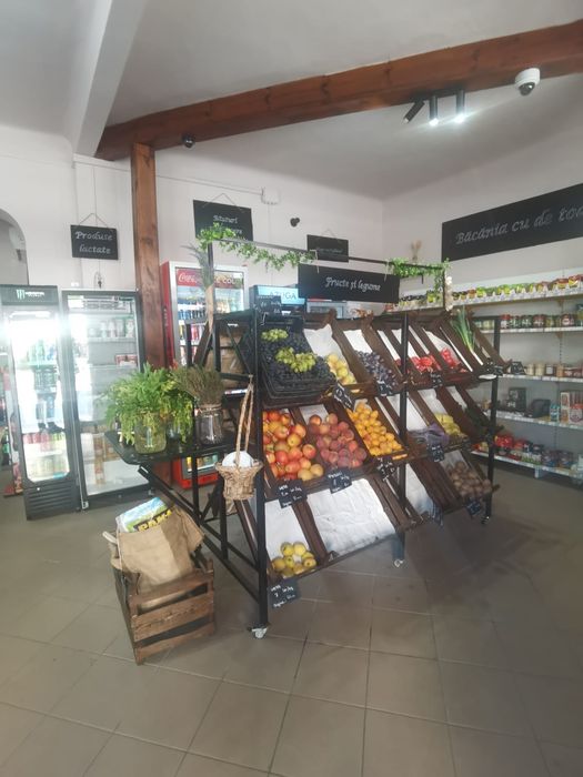 Spatiu comercial Predeal  - in Centru, iesire la DN1, Magazin farmacie alimentara fast food reprezentanta showroom bacanie