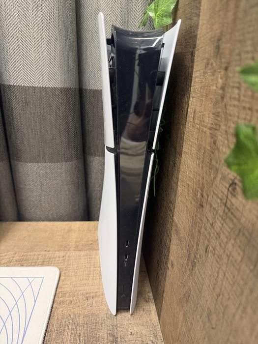 PlayStation 5 slim 1TB
