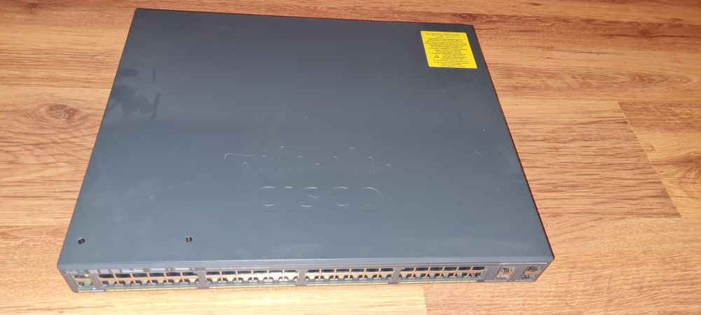 Switch Cisco WS-C2960X-48LPS-L V06