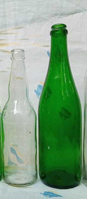 Стеклянные бутылки, от 0,5 до 1,0 л