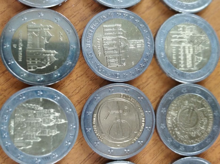 Монеты евро продам