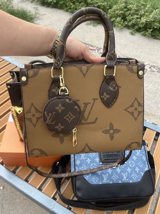 Женские сумки в ассортименте