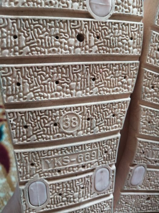 Женская обувь любая за 20