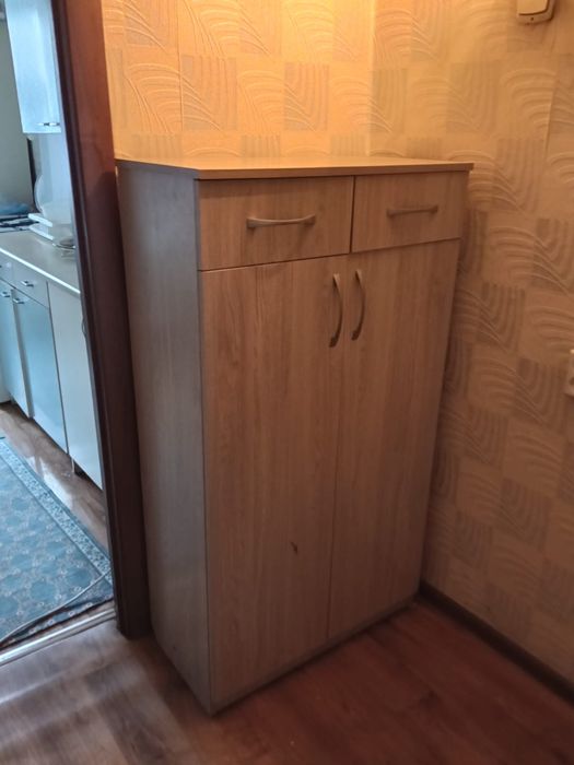 Продается Прихожая