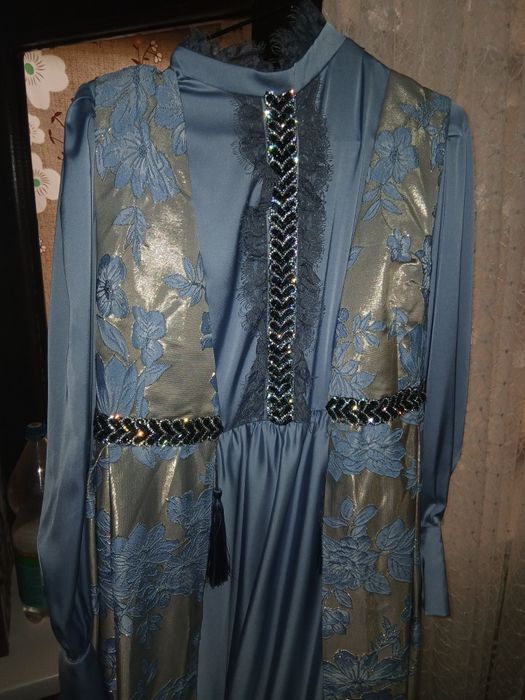 Вечерняя     платье или