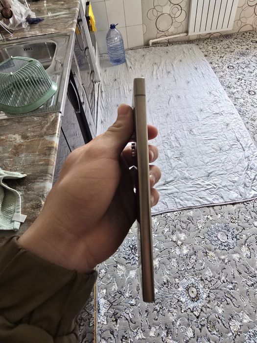 S 24 ultra yangi pashti