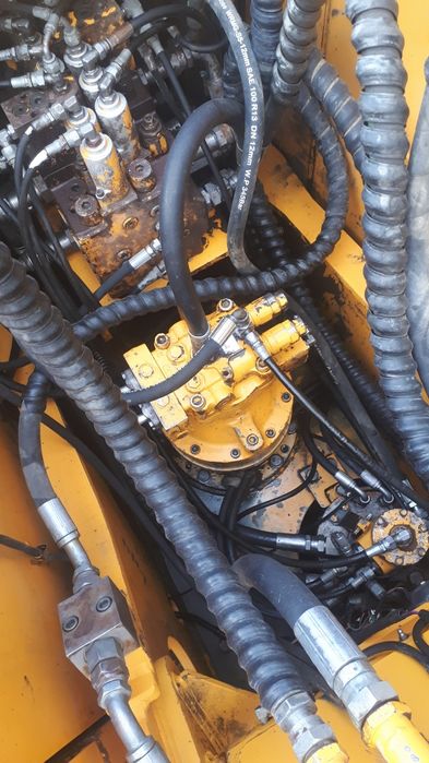 экскаватор хундай R1400 w-7  сотилади