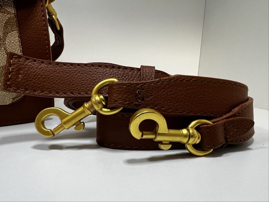 Geanta Coach mini piele naturală