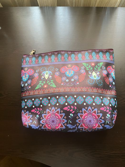 Дамски чанти – нови и в отлично състояние