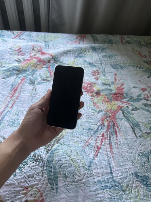 Продаю iPhone 13 Pro в идеальном состояние