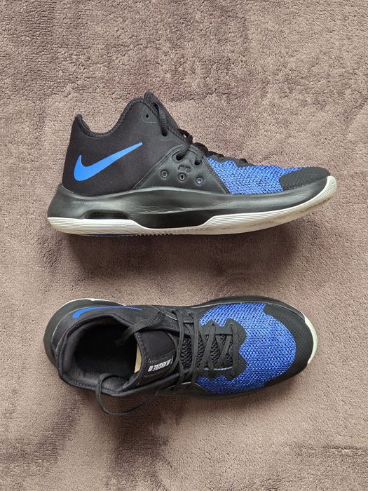 Nike Air Versitile 3 - размер 40