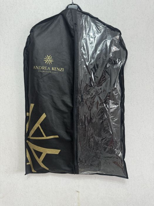 Костюм тройка