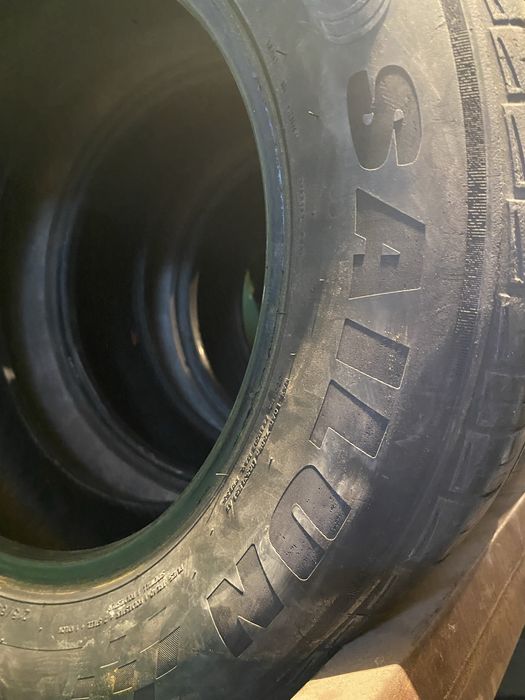 Резина на 16 215/65