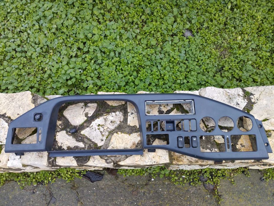 Оригинална пластмаса за табло Mercedes Sprinter W903